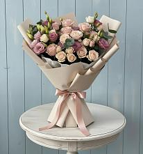 Букет цветов из:  Розы и Лизиантусы в Борисовке