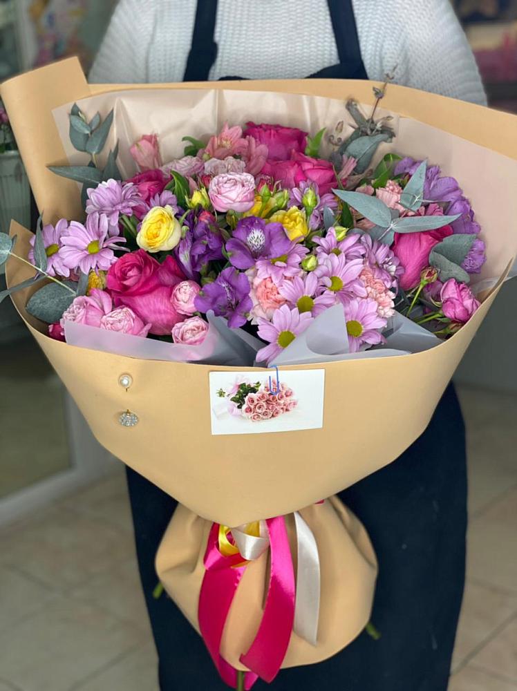 Букет цветов из: Хризантемы, Гвоздики и Альстромерии в Борисовке