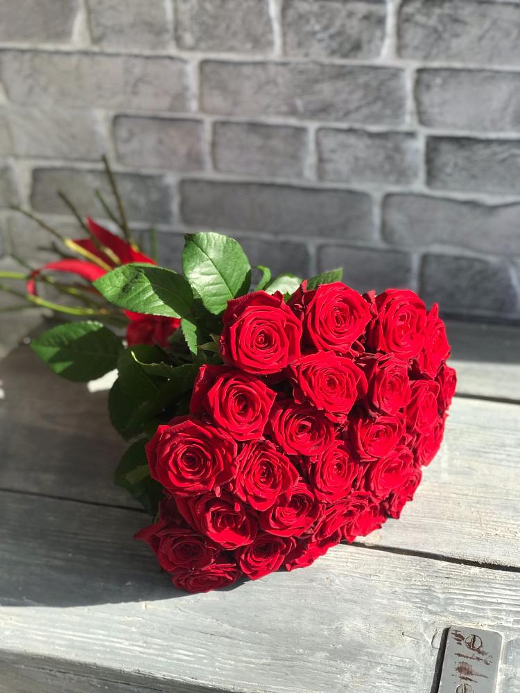 Букет Красные розы Фридом в Борисовке