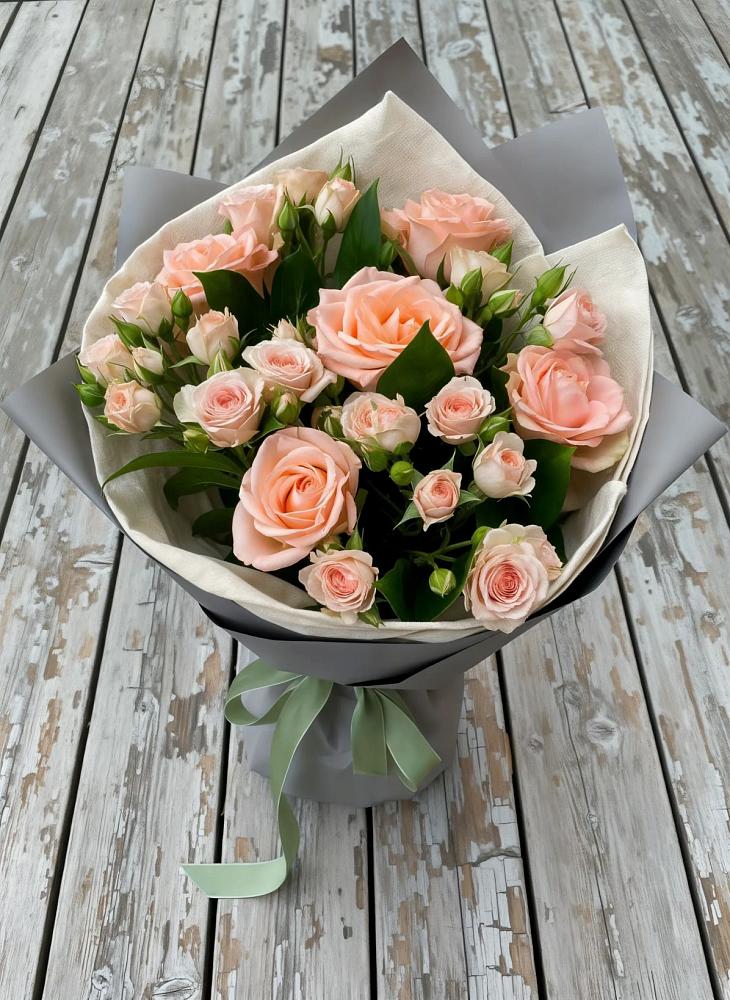 Букет цветов из: Розы в Борисовке
