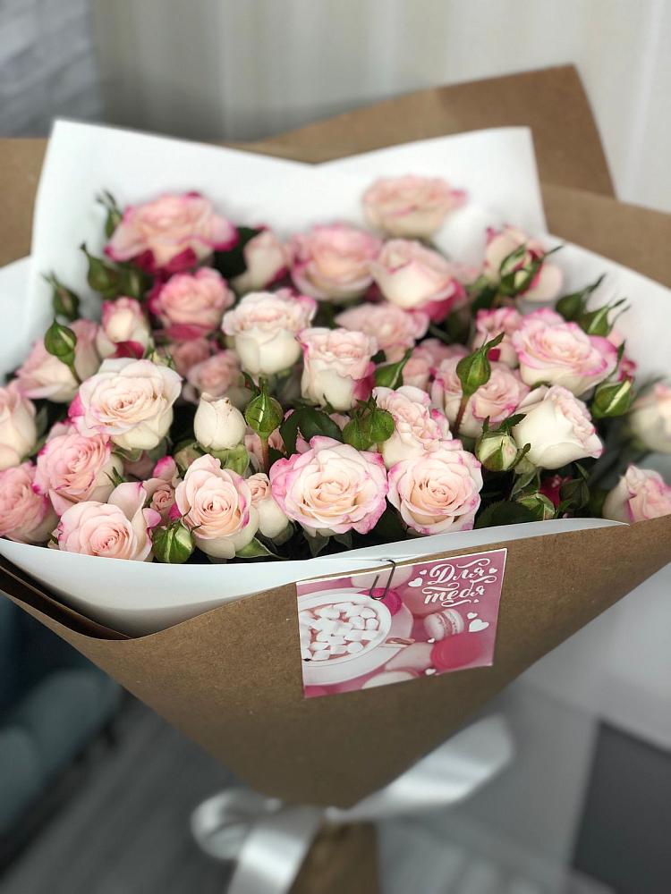 Букет цветов из: Розы в Борисовке