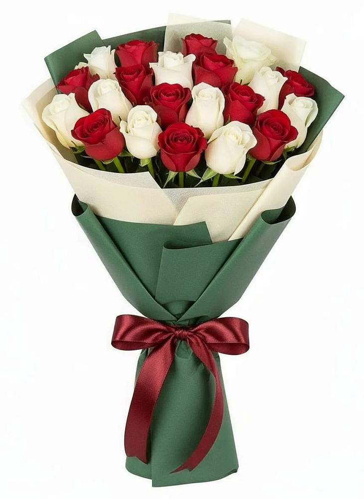 Букет Микс из красных и белых роз в Борисовке