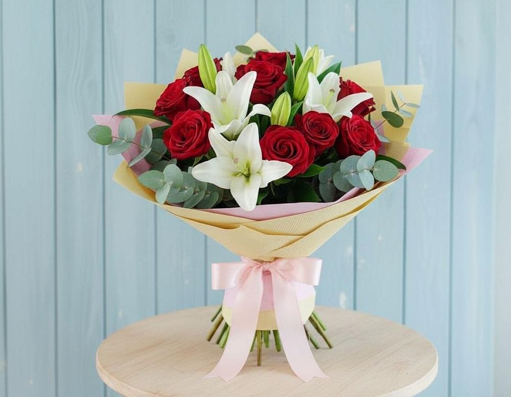 Букет цветов из: Лилии и Розы в Борисовке